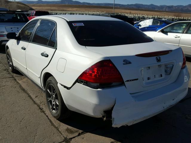 JHMCM56106C002187 - 2006 HONDA ACCORD VAL WHITE photo 3