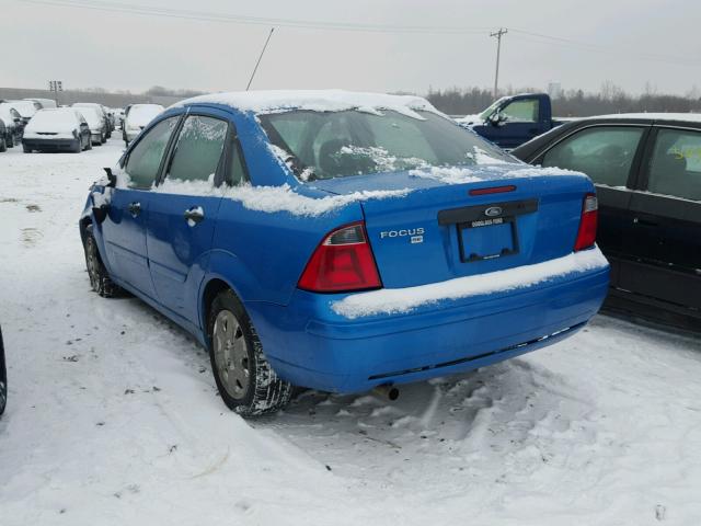 1FAFP34N87W279384 - 2007 FORD FOCUS ZX4 BLUE photo 3