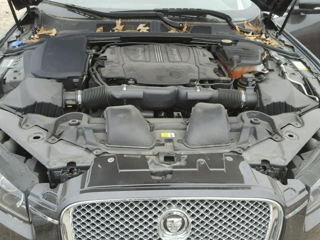 SAJWJ0EF8D8S85995 - 2013 JAGUAR XF GRAY photo 7