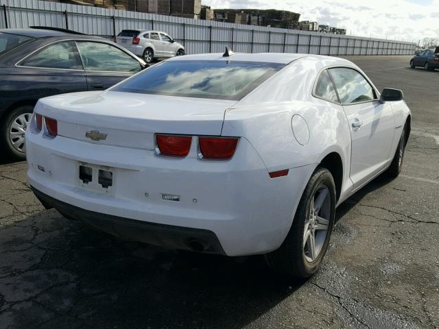 2G1FB1EV9A9199550 - 2010 CHEVROLET CAMARO LT WHITE photo 4