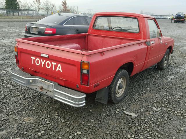 JT4RN34R3C0049121 - 1982 TOYOTA PICKUP 1/2 RED photo 4