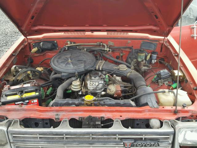 JT4RN34R3C0049121 - 1982 TOYOTA PICKUP 1/2 RED photo 7