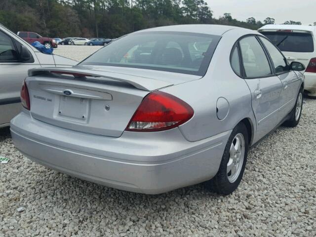 1FAFP53U26A262399 - 2006 FORD TAURUS SE SILVER photo 4