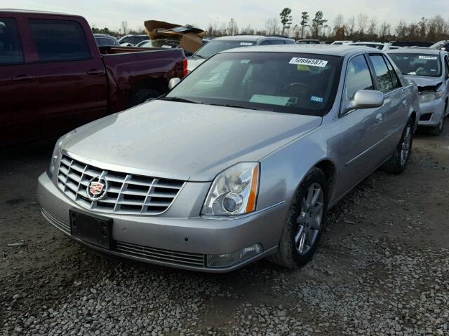 1G6KD57937U201959 - 2007 CADILLAC DTS SILVER photo 2