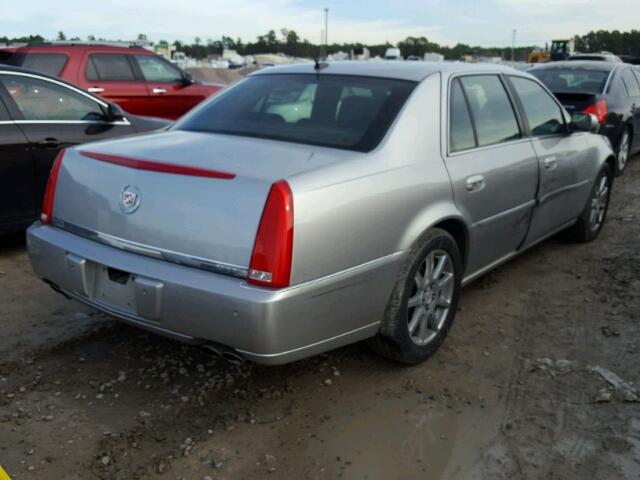 1G6KD57937U201959 - 2007 CADILLAC DTS SILVER photo 4