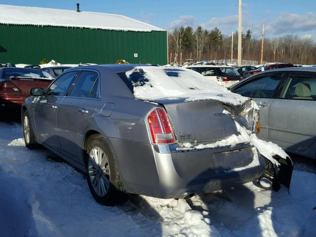 2C3CCAKT5EH173442 - 2014 CHRYSLER 300C SILVER photo 3