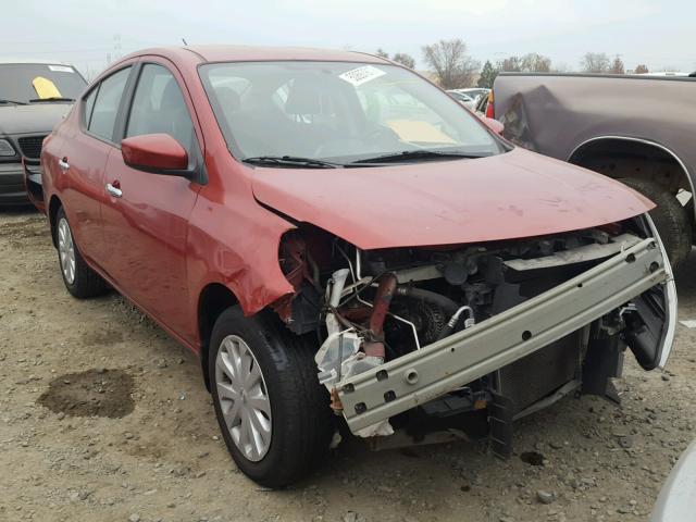 3N1CN7AP6FL827793 - 2015 NISSAN VERSA RED photo 1