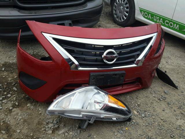 3N1CN7AP6FL827793 - 2015 NISSAN VERSA RED photo 9