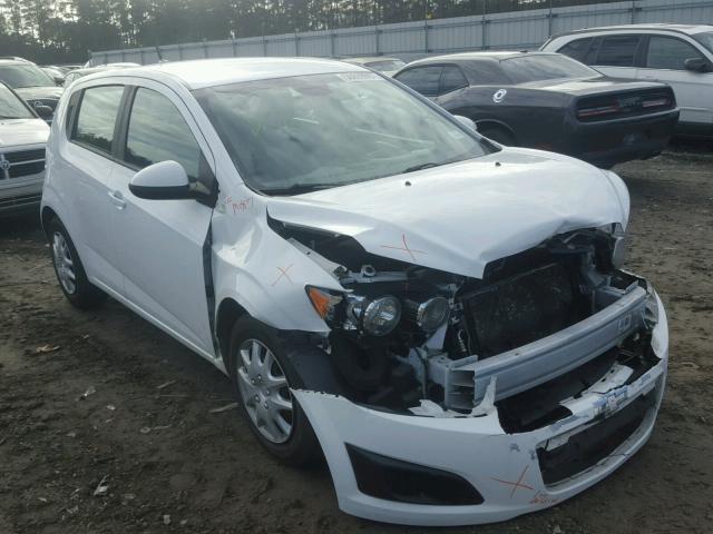 1G1JA6SH7D4183802 - 2013 CHEVROLET SONIC LS WHITE photo 1