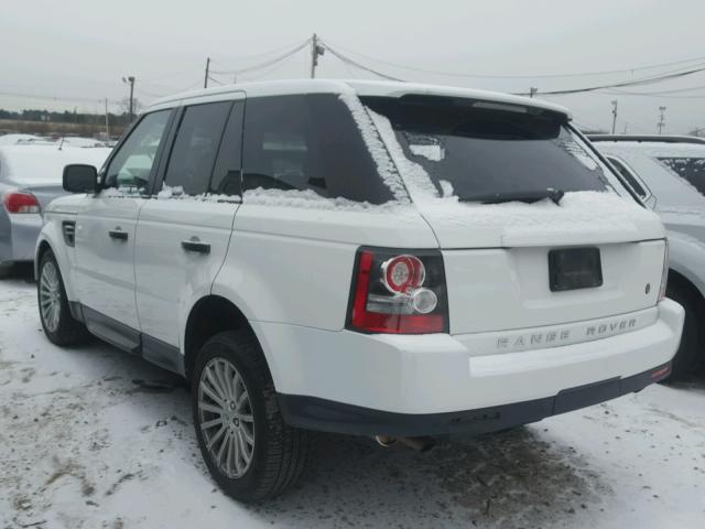 SALSF2D46BA267875 - 2011 LAND ROVER RANGE ROVE WHITE photo 3