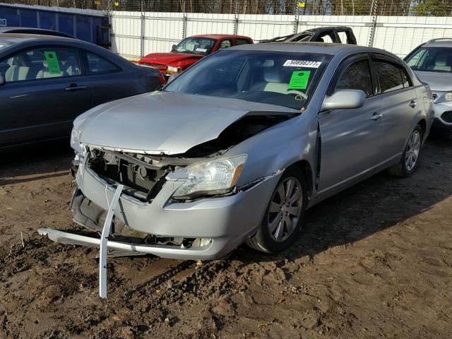 4T1BK36B25U019688 - 2005 TOYOTA AVALON XL SILVER photo 2