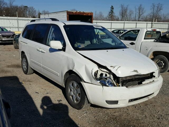 KNDMG4C36A6355375 - 2010 KIA SEDONA LX WHITE photo 1