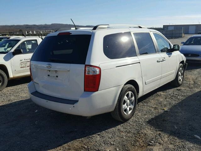 KNDMG4C36A6355375 - 2010 KIA SEDONA LX WHITE photo 4