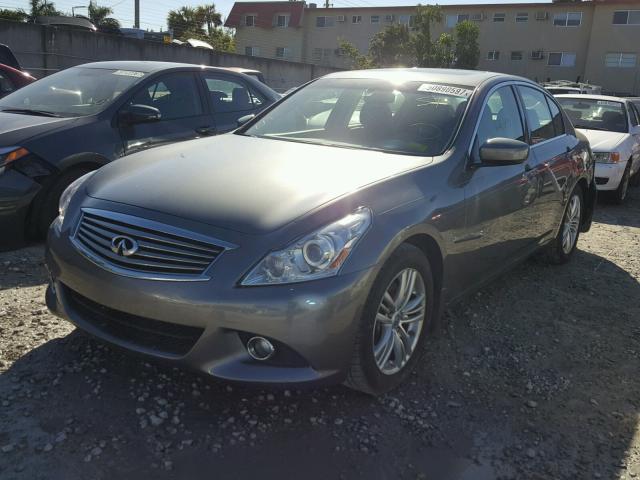 JN1CV6APXDM724406 - 2013 INFINITI G37 BASE GRAY photo 2