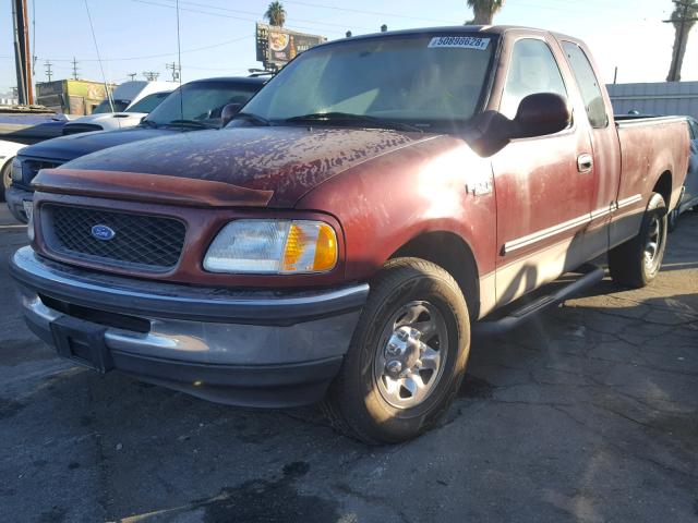 1FTEX27L9VKD09183 - 1997 FORD F250 BURGUNDY photo 2