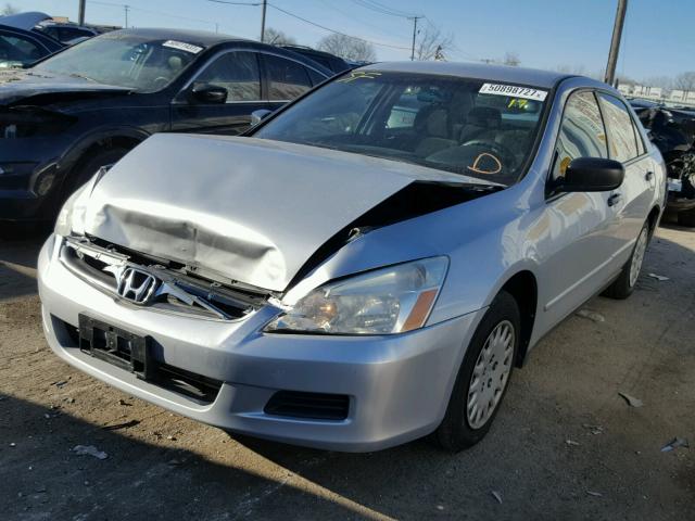 1HGCM56137A108035 - 2007 HONDA ACCORD VAL SILVER photo 2