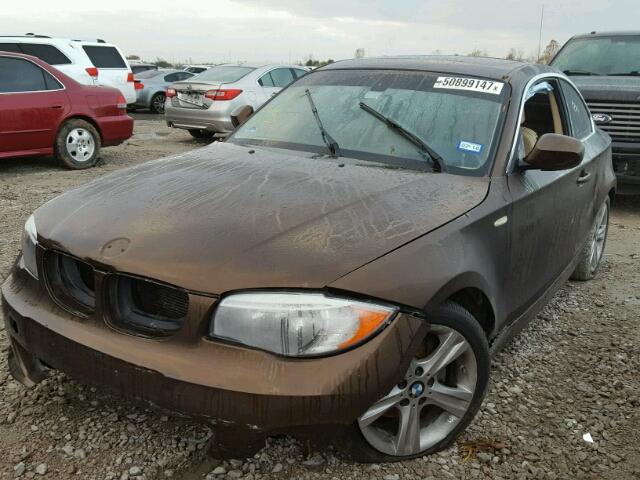 WBAUP7C56CVP22249 - 2012 BMW 128 I BROWN photo 2