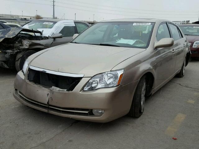 4T1BK36B75U007410 - 2005 TOYOTA AVALON XL GOLD photo 2