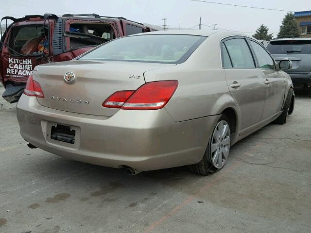 4T1BK36B75U007410 - 2005 TOYOTA AVALON XL GOLD photo 4