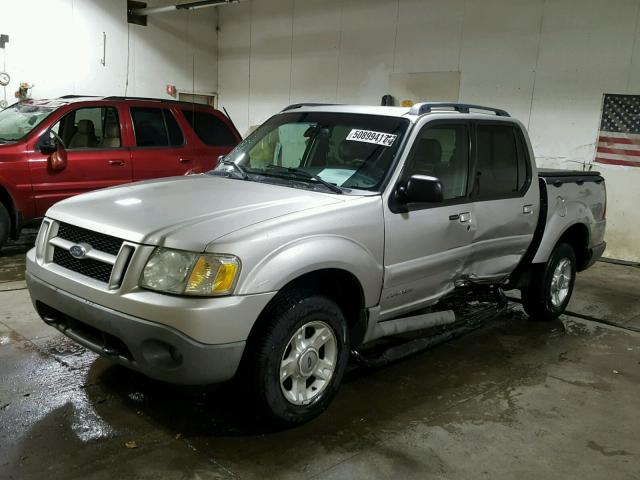 1FMZU77E42UD39003 - 2002 FORD EXPLORER S SILVER photo 2