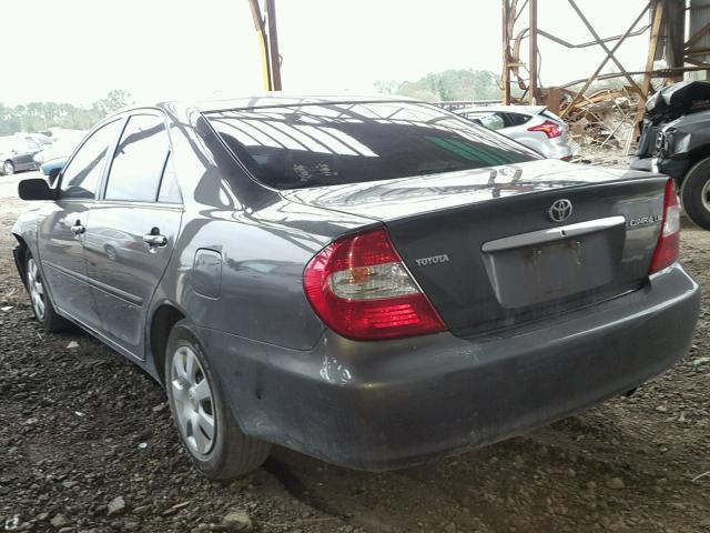 4T1BE32K13U753944 - 2003 TOYOTA CAMRY LE CHARCOAL photo 3