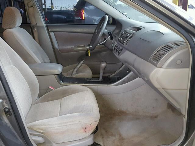 4T1BE32K13U753944 - 2003 TOYOTA CAMRY LE CHARCOAL photo 5