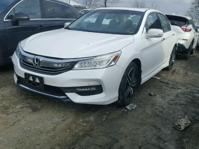 1HGCR3F99HA013203 - 2017 HONDA ACCORD TOU WHITE photo 2