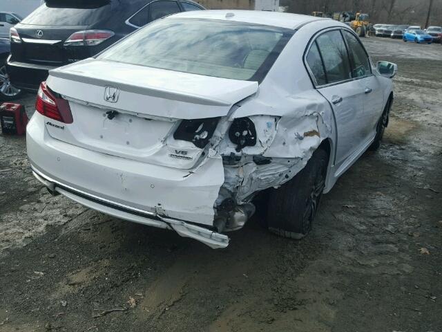 1HGCR3F99HA013203 - 2017 HONDA ACCORD TOU WHITE photo 4