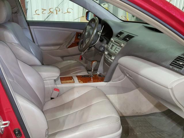 4T1BE46K18U232276 - 2008 TOYOTA CAMRY CE RED photo 5