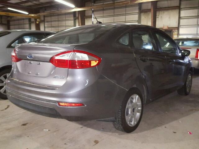 3FADP4BJ8EM202511 - 2014 FORD FIESTA SE GRAY photo 4