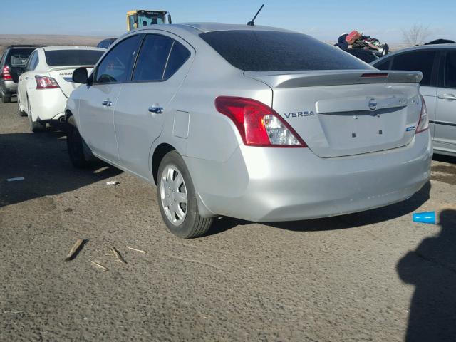 3N1CN7AP5EK465315 - 2014 NISSAN VERSA S SILVER photo 3