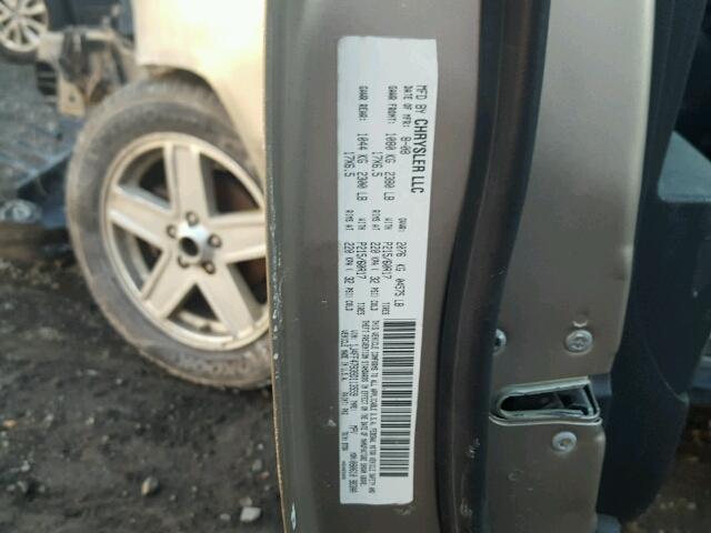 1J4FF47B39D113559 - 2009 JEEP COMPASS SP TAN photo 10