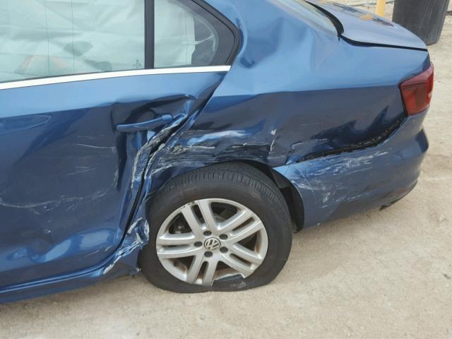 3VW2B7AJXHM268353 - 2017 VOLKSWAGEN JETTA S 蓝色 照片 9