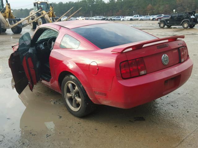 1ZVFT80N465240978 - 2006 FORD MUSTANG RED photo 3