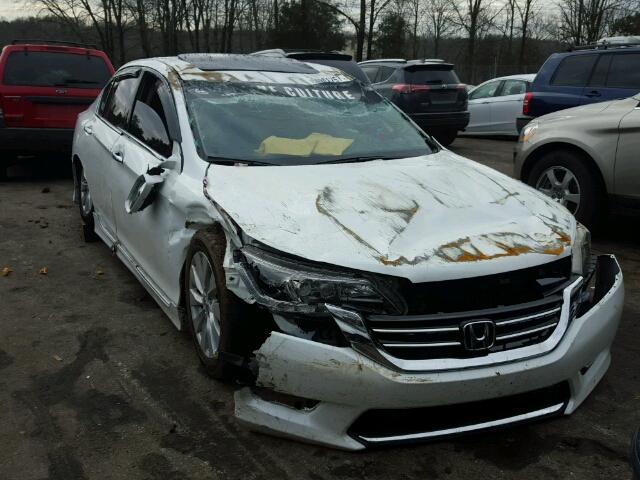 1HGCR3F92DA006555 - 2013 HONDA ACCORD TOU WHITE photo 1