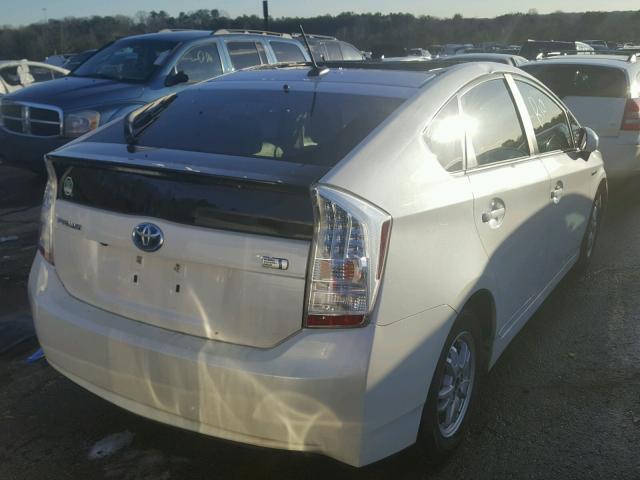 JTDKN3DU6B0283158 - 2011 TOYOTA PRIUS WHITE photo 4