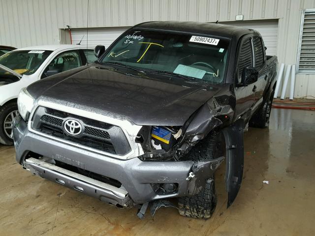 5TFJX4GN6CX012562 - 2012 TOYOTA TACOMA DOU GRAY photo 2