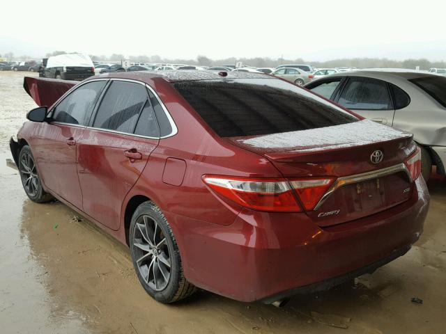 4T1BK1FK2FU556860 - 2015 TOYOTA CAMRY XSE MAROON photo 3