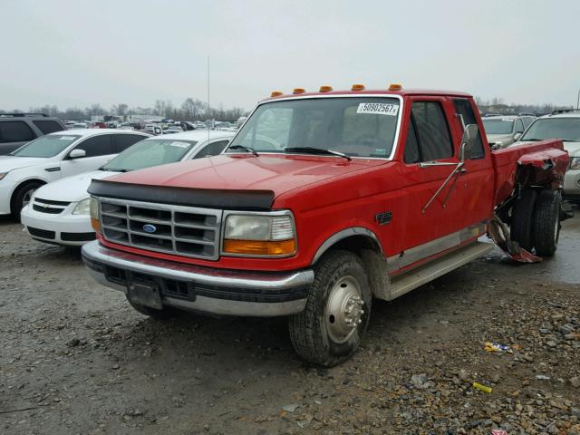 1FTJX35F8TEA88799 - 1996 FORD F350 RED photo 2