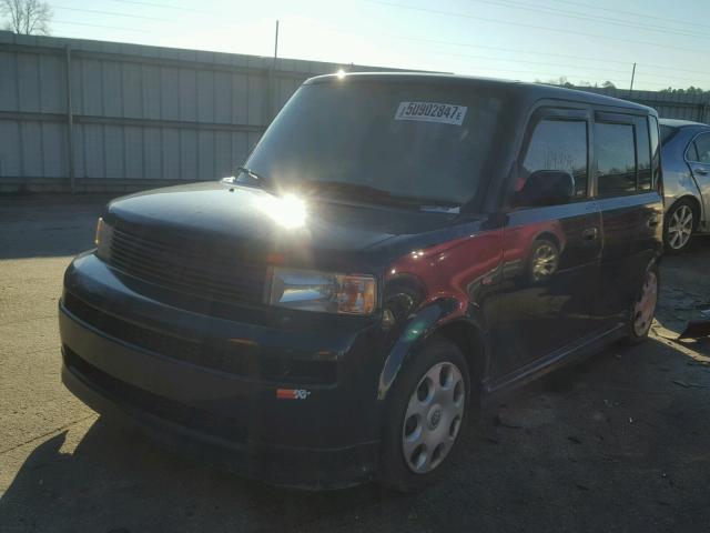 JTLKT324464107186 - 2006 SCION XB BLACK photo 2