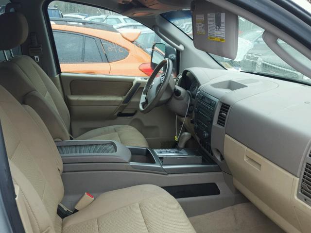 1N6AA07C38N342619 - 2008 NISSAN TITAN XE SILVER photo 5