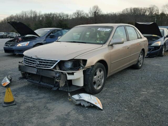 4T1BF28BX3U277790 - 2003 TOYOTA AVALON XL GOLD photo 2