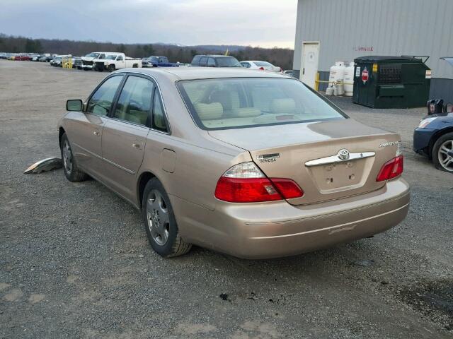 4T1BF28BX3U277790 - 2003 TOYOTA AVALON XL GOLD photo 3