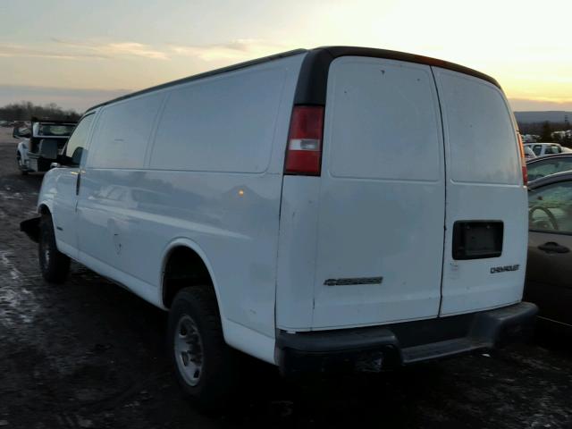 1GCGG29V851175098 - 2005 CHEVROLET EXPRESS G2 WHITE photo 3