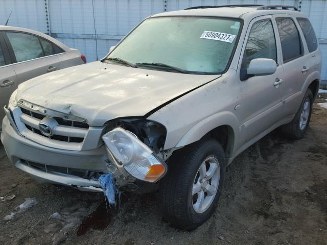 4F2YZ94125KM49966 - 2005 MAZDA TRIBUTE S GOLD photo 2