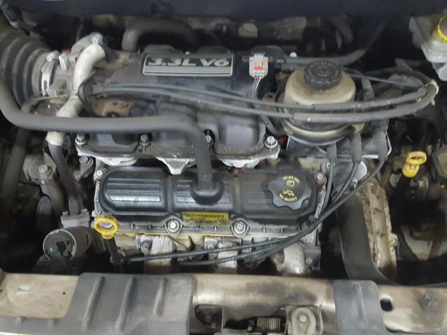 1C4GP45R75B392351 - 2005 CHRYSLER TOWN & COU BROWN photo 7