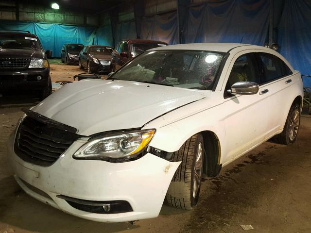 1C3CCBCG6DN546601 - 2013 CHRYSLER 200 LIMITE WHITE photo 2