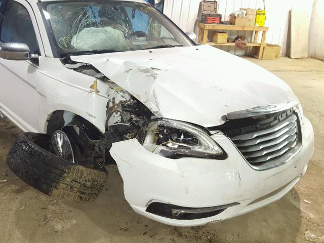 1C3CCBCG6DN546601 - 2013 CHRYSLER 200 LIMITE WHITE photo 9