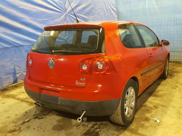 WVWAB71K58W061795 - 2008 VOLKSWAGEN RABBIT RED photo 4