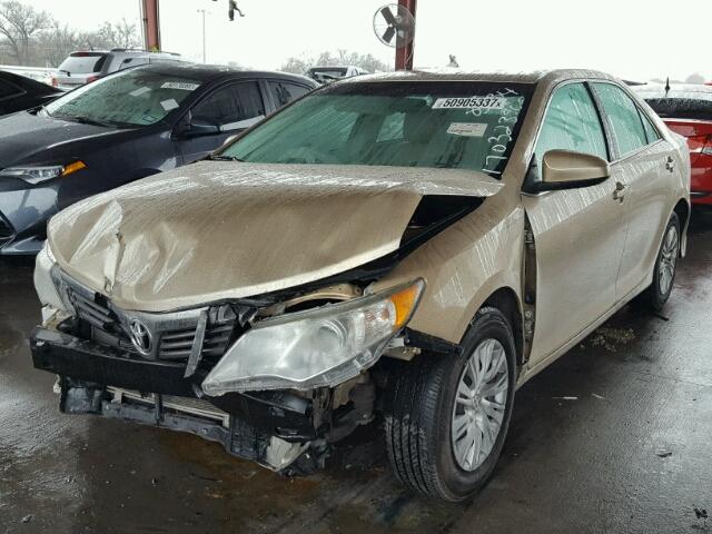 4T4BF1FKXCR266565 - 2012 TOYOTA CAMRY BASE TAN photo 2